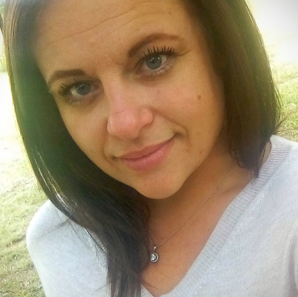 Meet your Posher, Amber ann - Picture 7 of 12